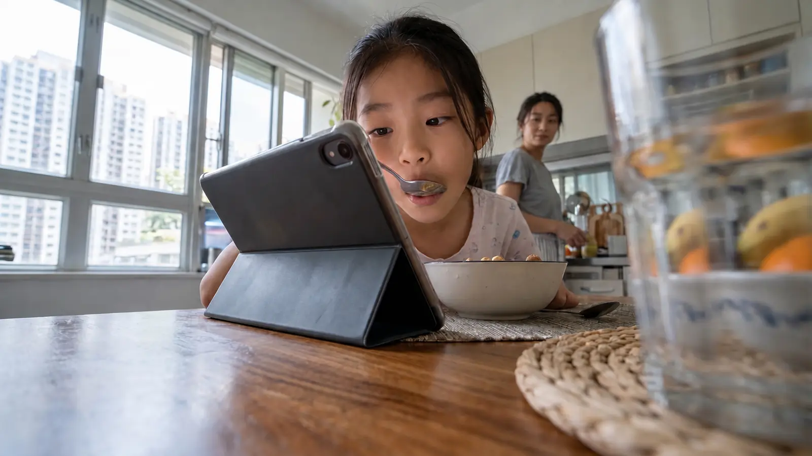 Peut-on mesurer l’attention des enfants dans la vraie vie ? Ce qu’une étude de 28 jours à Singapour a révélé
